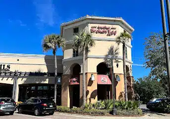 Another Broken Egg Cafe – Baytowne Wharf