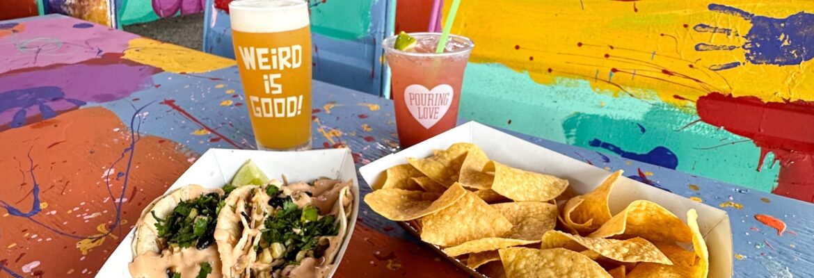 El Weirdo Taco Pub